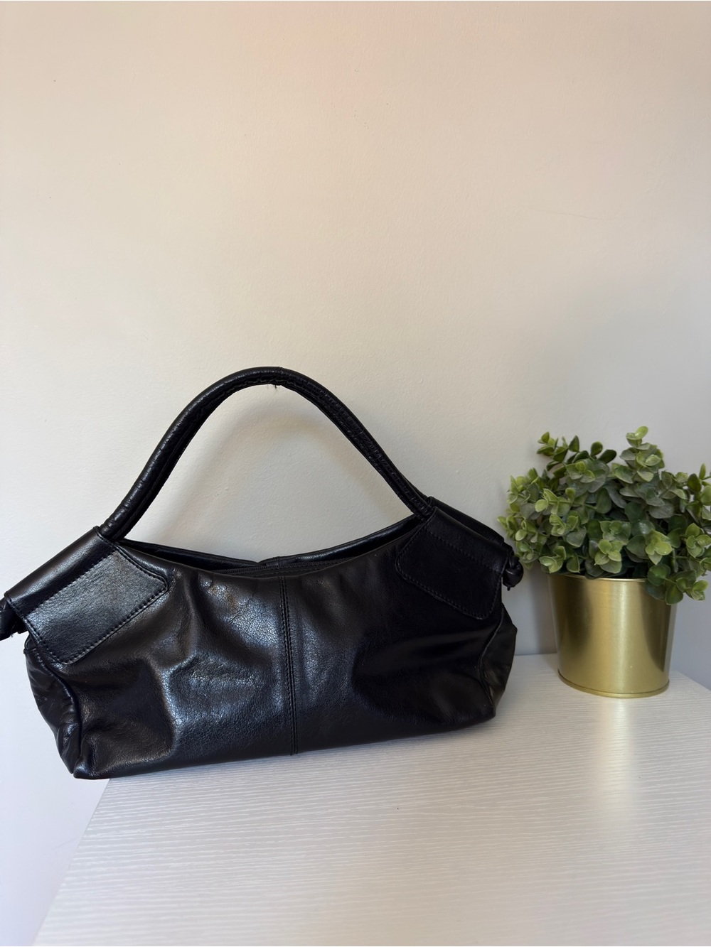 ALDO Black Leather Shoulder Bag – Y2K Minimalist